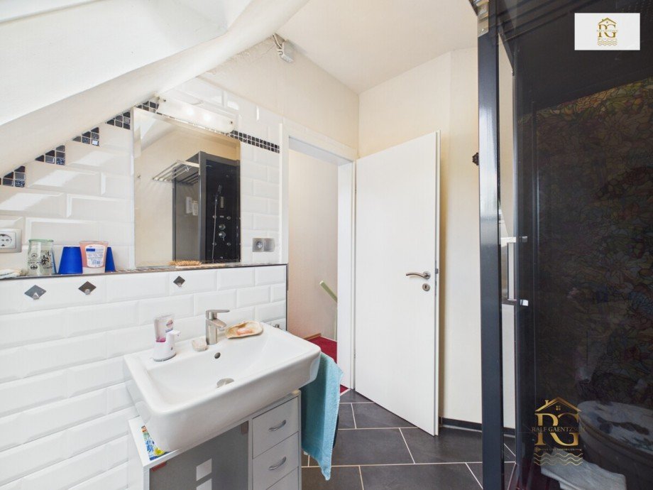 Badezimmer OG Einfamilienhaus Steinau / H�ring