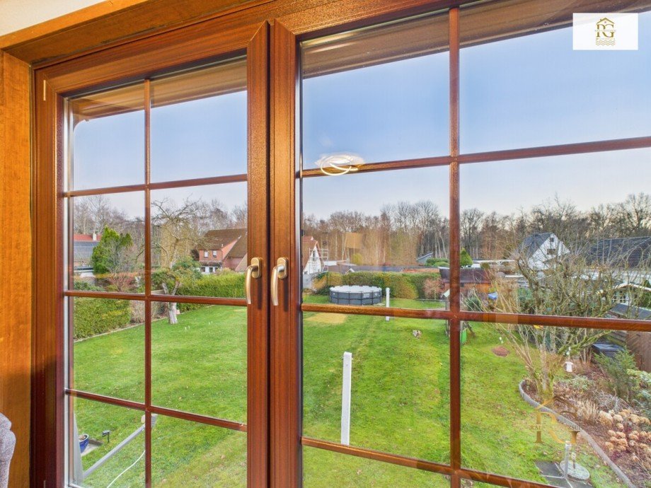 Blick aus dem WZ Fenster OG Mehrfamilienhaus Schiffdorf / Bramel
