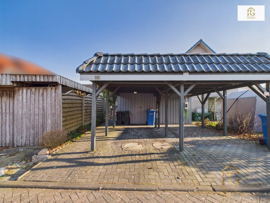 Carport Doppelhaush�lfte Geestland