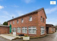 Bild (59b3839b98c722b91dd9e39856b7855a): Beliebtes attraktives Restaurant im Stadtkern von Hemmoor mit Kegelbahn, gro�en Saal mit ca. 300 Sitzpl�tzen,B�hne, G�ste Zimmer, Au�enterrasse