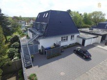 Bildschirmfoto 2025-09-08 um 13.40.07 Architektenhaus TOP modernisiert mit drei zus�tzlichen Wohnungen in Strandn�he