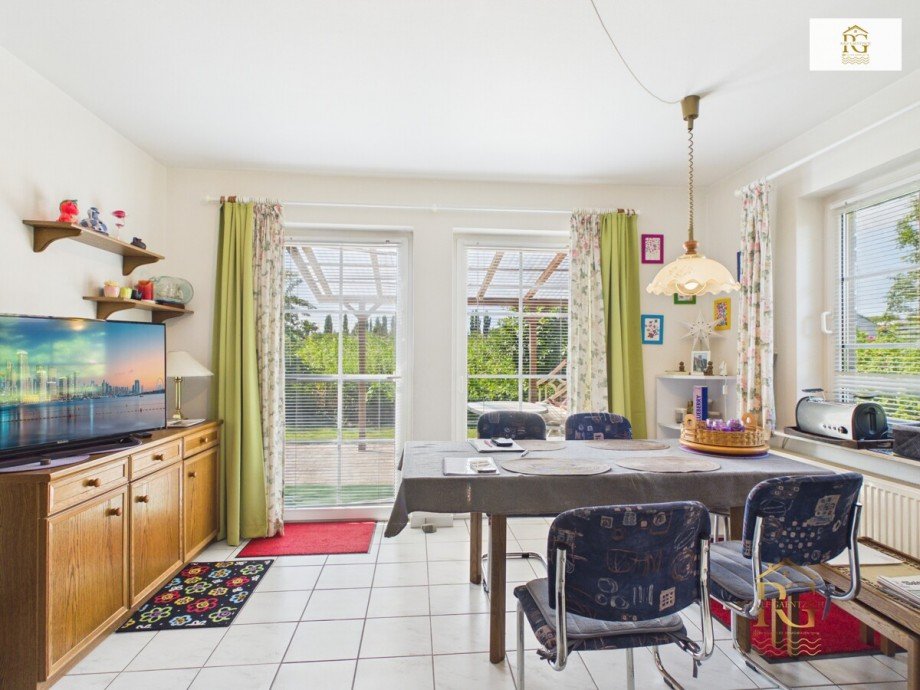 Wohn/Esszimmer Haus B Ferienhaus Otterndorf