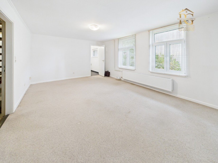 Schlafzimmer 2 Einfamilienhaus Neuhaus an der Oste