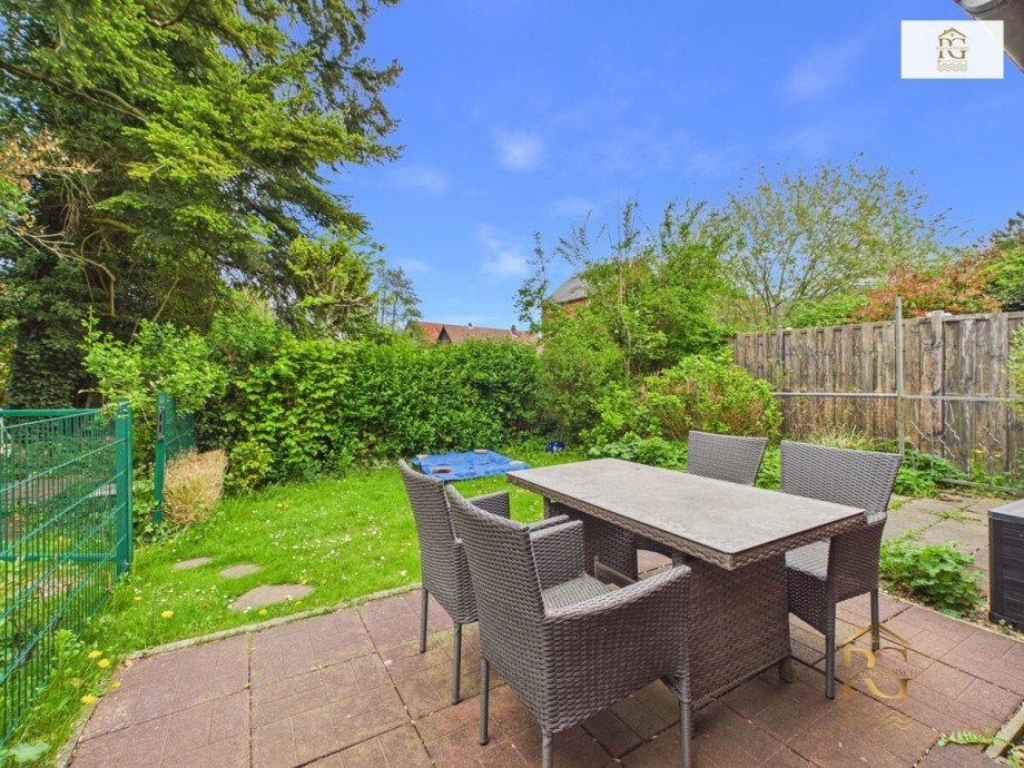 Terrasse 2 Ferienwohnung Einfamilienhaus Neuhaus
