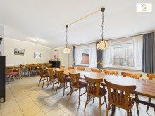 Kegelbahn Gastbereich Beliebtes attraktives Restaurant im Stadtkern von Hemmoor mit Kegelbahn, gro�en Saal mit ca. 300 Sitzpl�tzen,B�hne, G�ste Zimmer, Au�enterrasse