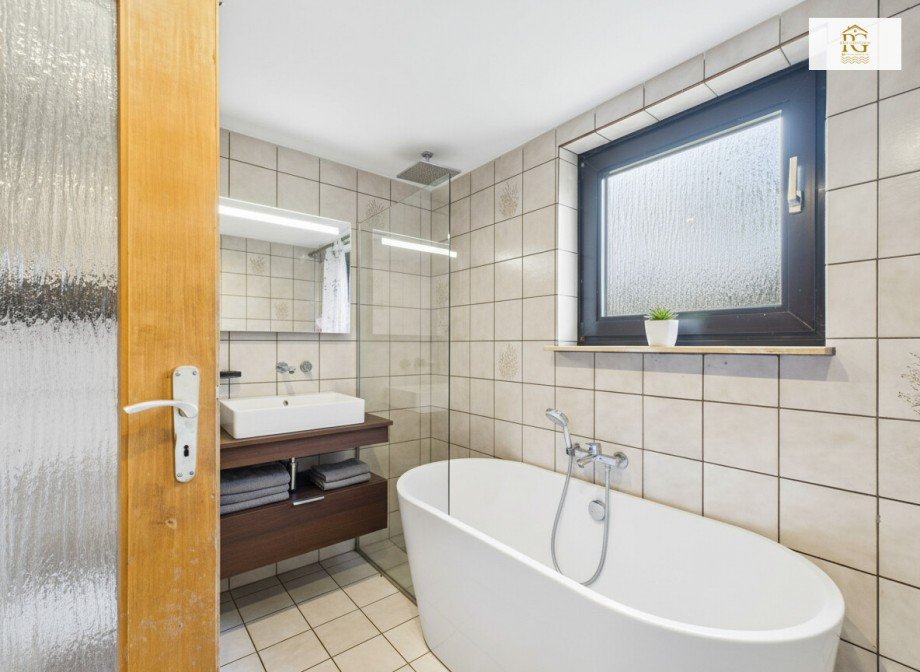 Badezimmer EG KI Einfamilienhaus Otterndorf