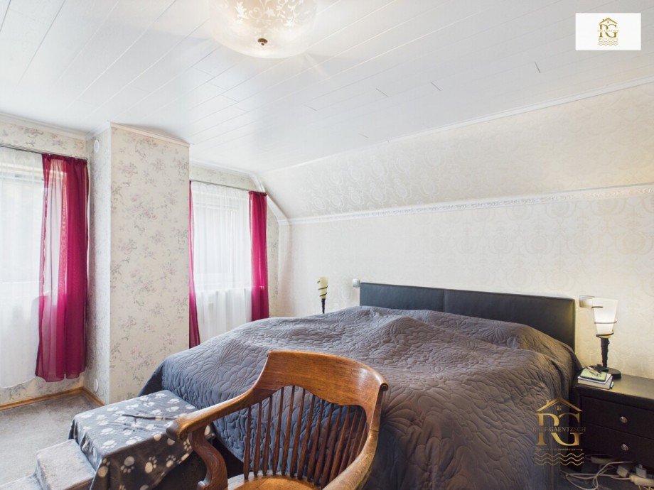 Schlafzimmer 4 OG Einfamilienhaus Steinau / H�ring