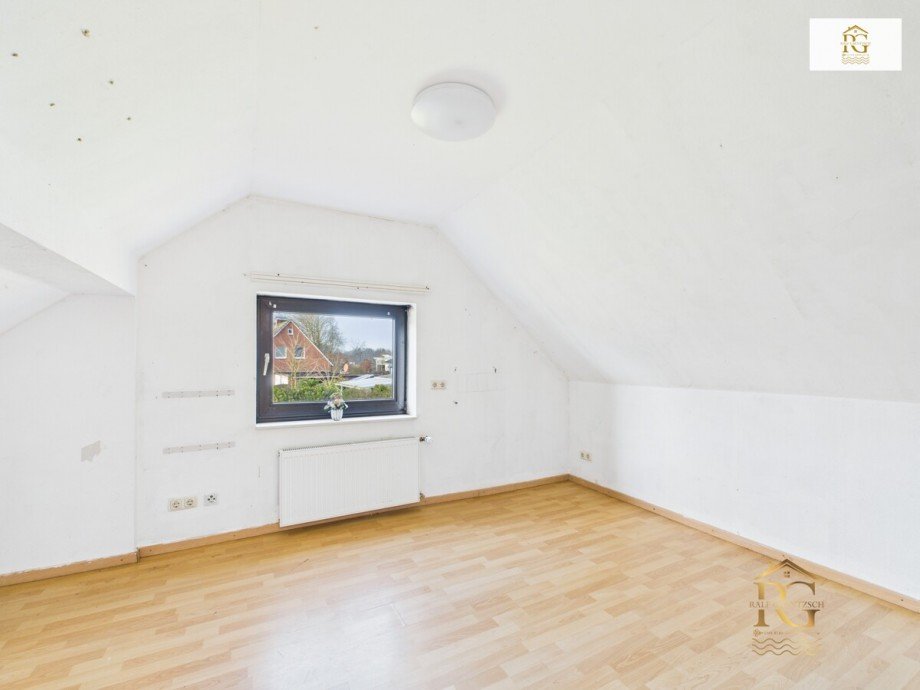 Schlafzimmer 2 OG Einfamilienhaus Otterndorf