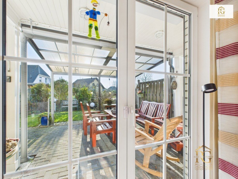 EG Blick auf die Terrasse Doppelhaush�lfte Geestland