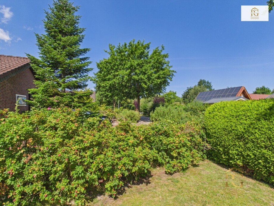Sch�ner Blick in den Garten Ferienhaus Otterndorf