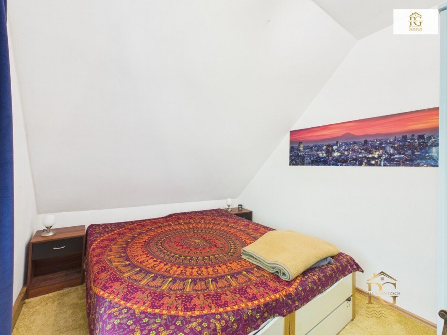 Schlafzimmer 1 OG Einfamilienhaus Steinau / H�ring