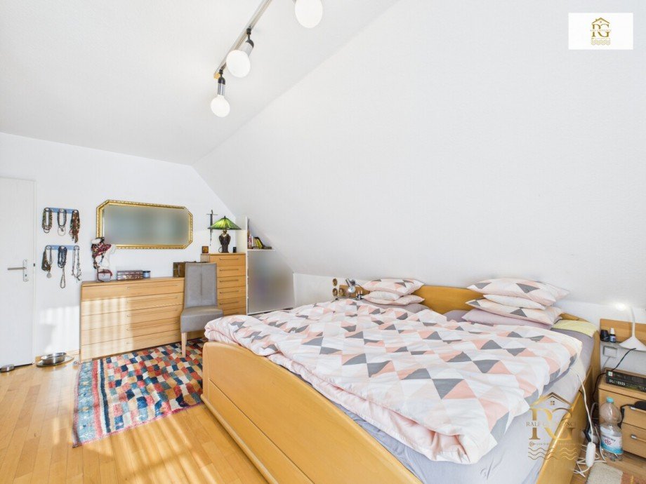 OG Schlafzimmer 2 Doppelhaush�lfte Geestland